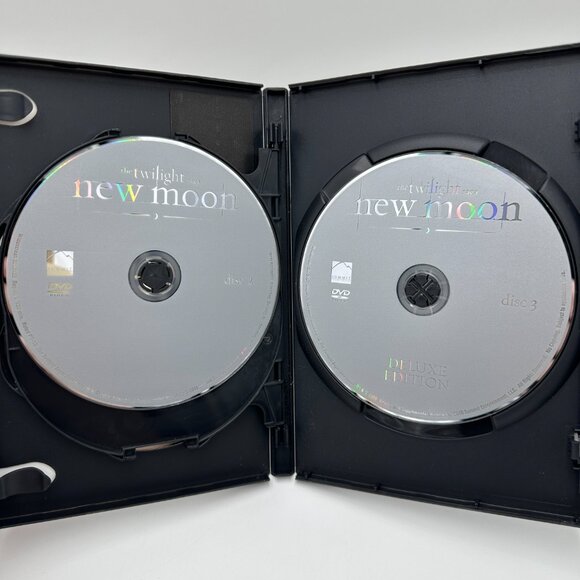 Twilight New Moon 3 Disc DVD Set with Jacob Film Cell # 2792 / 3500 - Picture 9 of 12